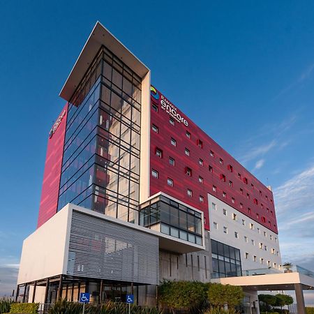 Ramada Encore By Wyndham Aguascalientes Exterior foto